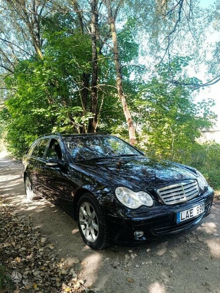 Photo 7 - Mercedes-Benz C 220 CDI 2006 y