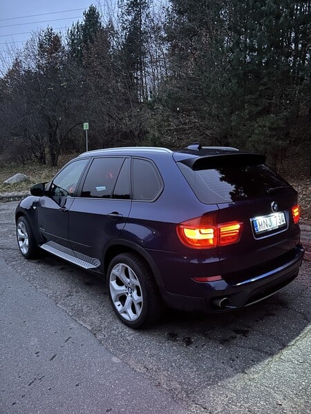 Photo 2 - Bmw X5 2010 y Off-road / Crossover