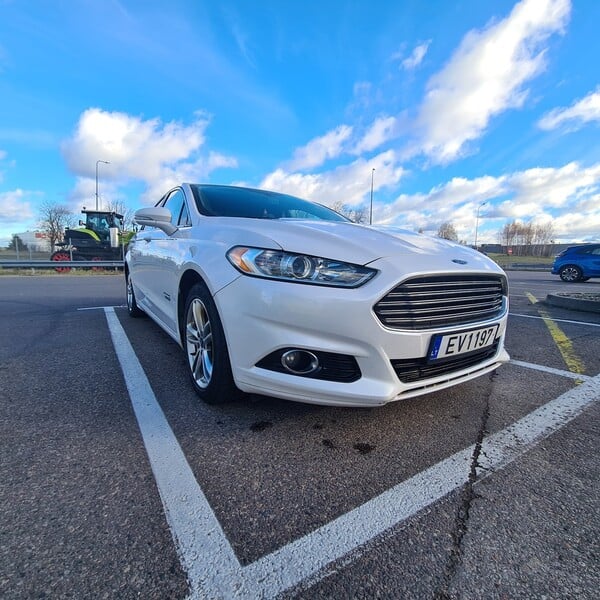 Photo 8 - Ford Fusion II 2016 y