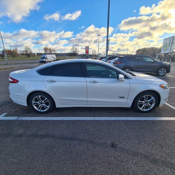 Photo 9 - Ford Fusion II 2016 y