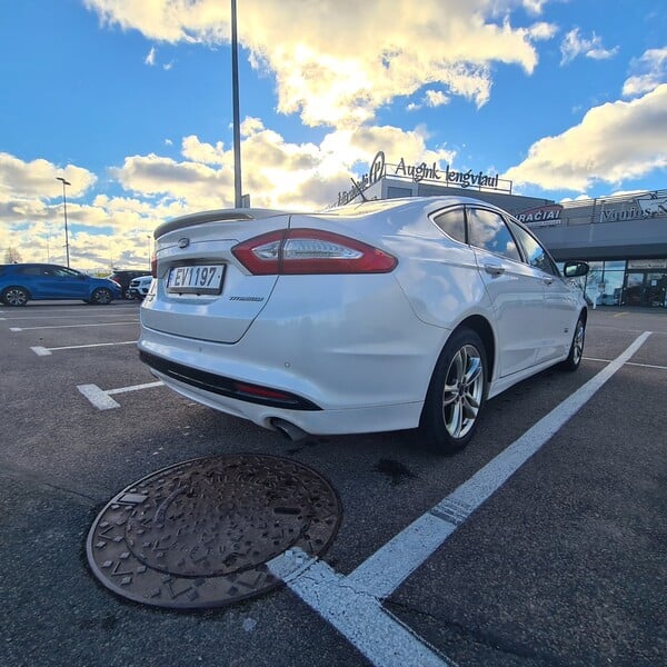 Photo 11 - Ford Fusion II 2016 y