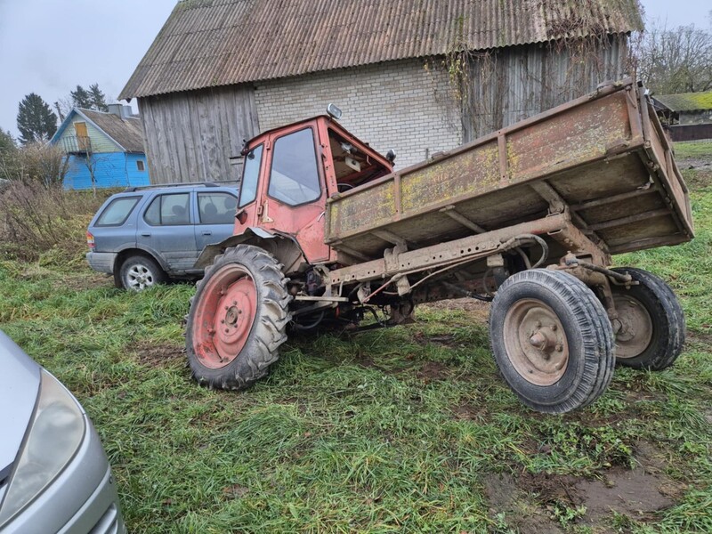 Photo 4 - MTZ T16 1990 y Tractor