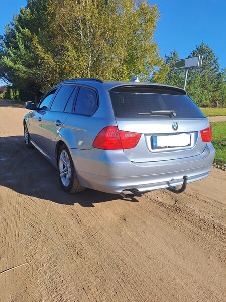 Nuotrauka 2 - Bmw 318 2010 m Universalas