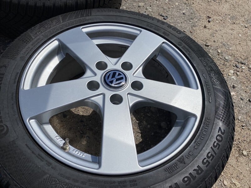 Photo 3 - Volkswagen Siunciam, 6.5J ET40 light alloy R16 rims