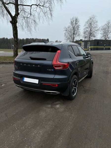 Photo 4 - Volvo XC40 2019 y Off-road / Crossover