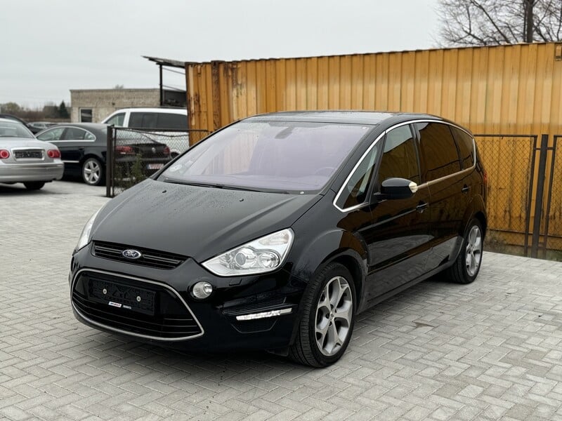 Photo 1 - Ford S-Max 2011 y Wagon