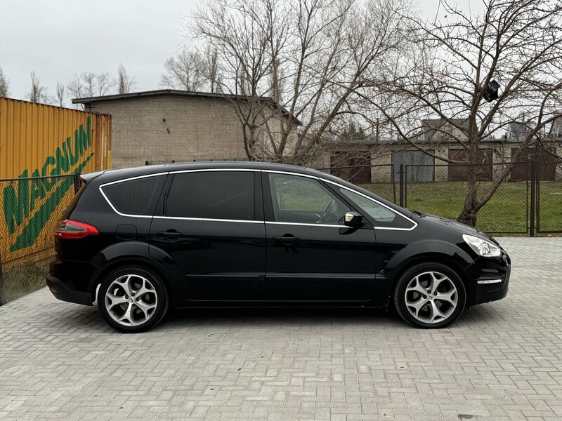 Photo 4 - Ford S-Max 2011 y Wagon