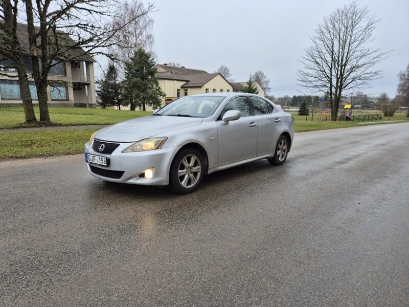 Lexus IS 220 2007 y Sedan