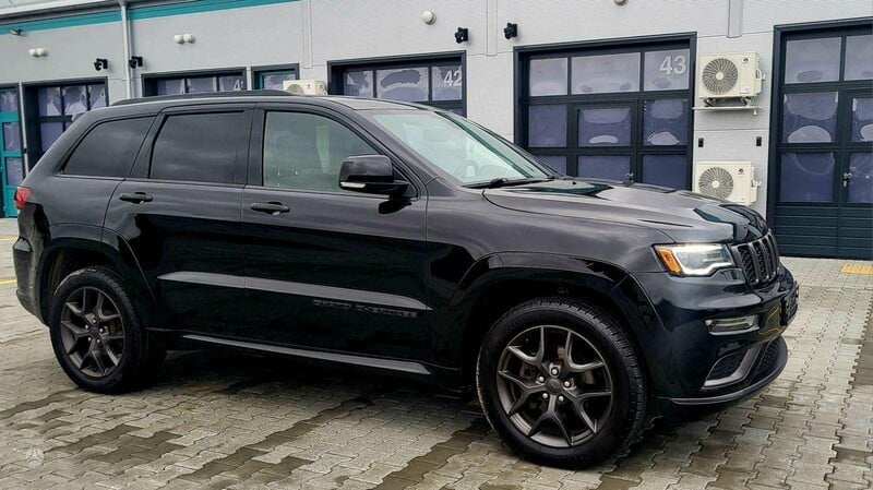 Фотография 4 - Jeep Grand Cherokee 2019 г Внедорожник / Кроссовер