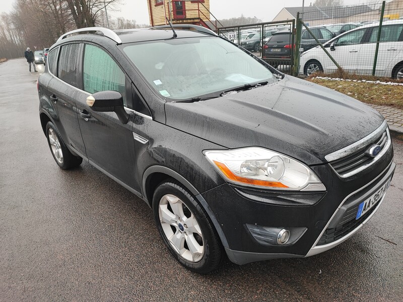 Photo 2 - Ford Kuga 2009 y Off-road / Crossover