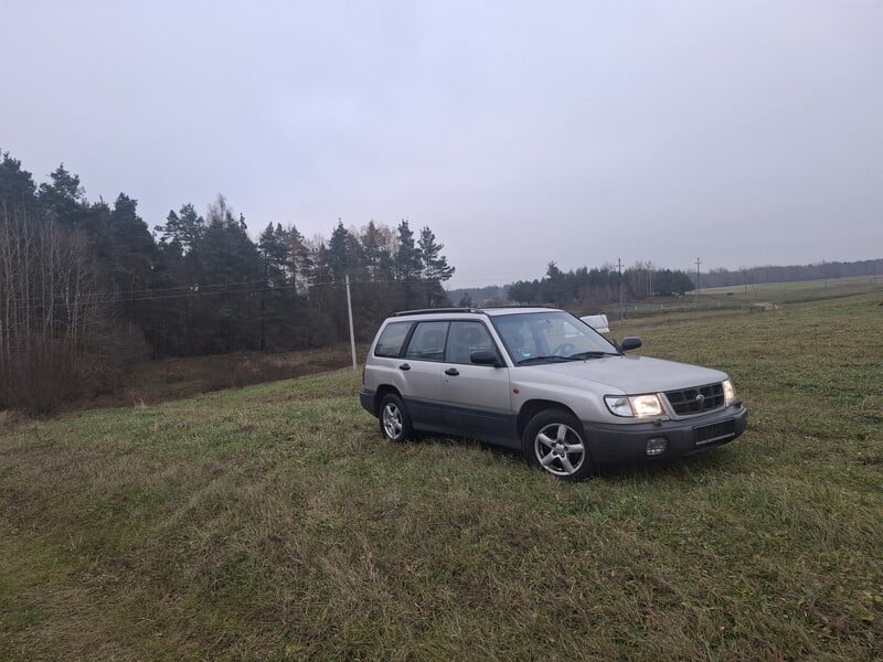 Photo 1 - Subaru Forester I 1999 y