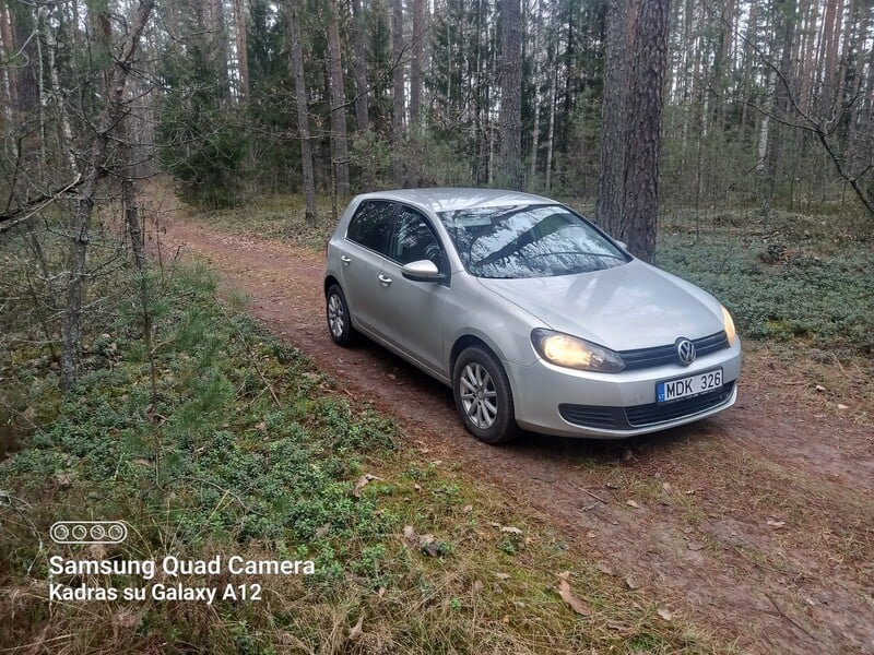 Photo 2 - Volkswagen Golf 2011 y Hatchback