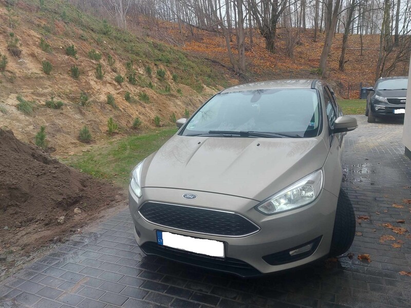 Фотография 2 - Ford Focus III 2015 г