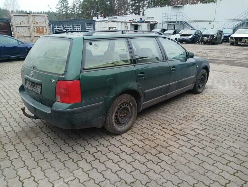 Photo 7 - Volkswagen Passat B5 1999 y parts