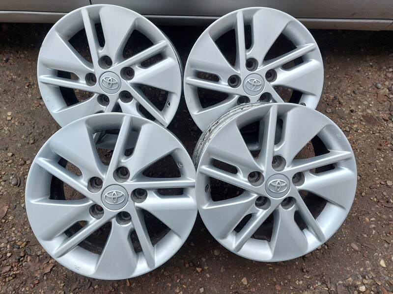 Light alloy R15 rims