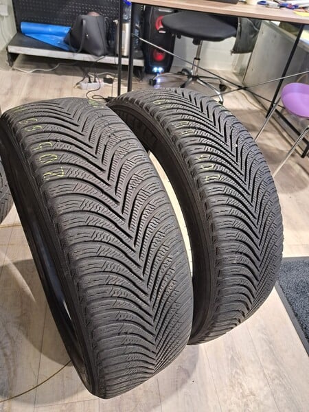 Photo 3 - Michelin Alpin5 R19 winter tyres passanger car