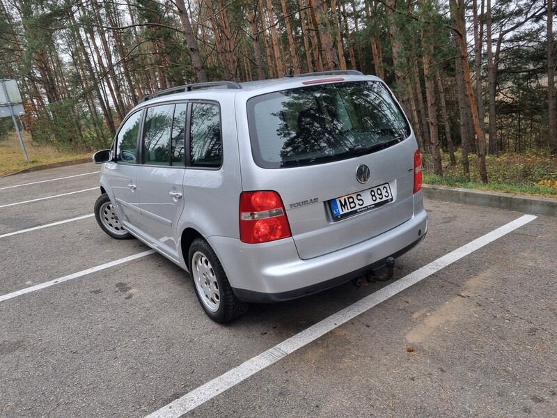 Volkswagen Touran 2006 г Минивэн