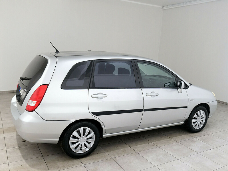 Фотография 3 - Suzuki Liana 2002 г Хэтчбек