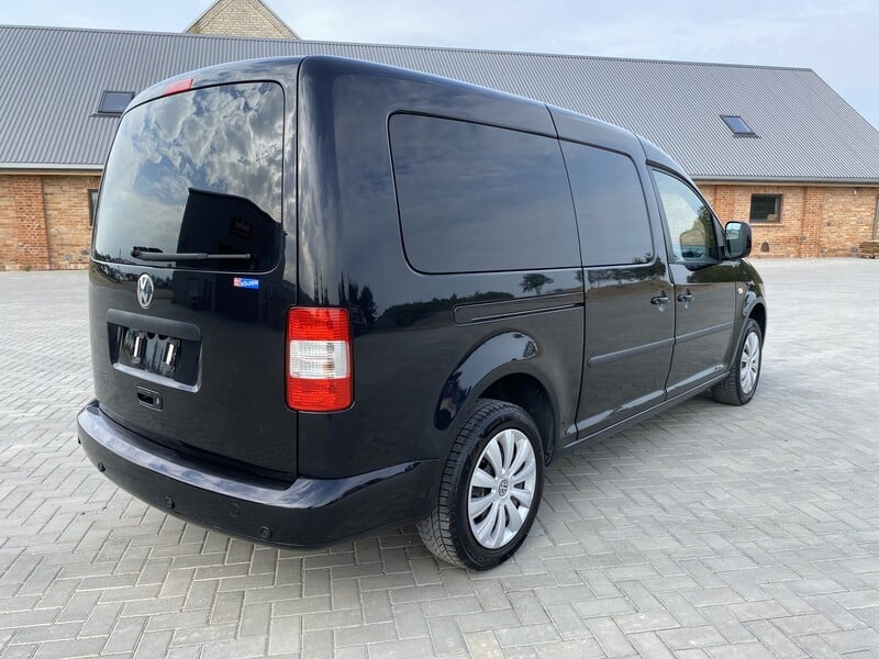 Фотография 3 - Volkswagen Caddy Maxi III 2008 г