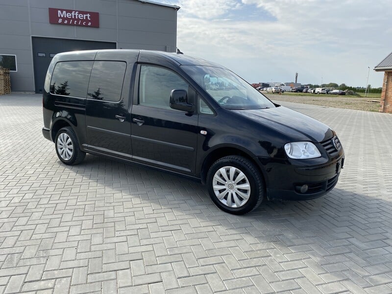 Фотография 7 - Volkswagen Caddy Maxi III 2008 г