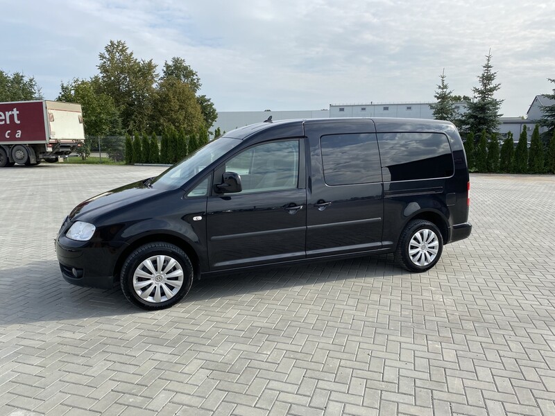 Фотография 8 - Volkswagen Caddy Maxi III 2008 г