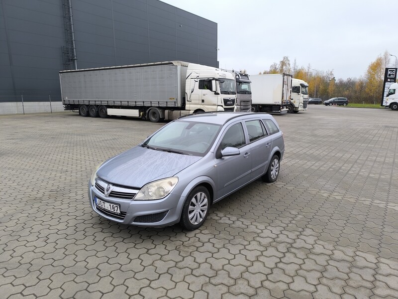 Opel Astra 2008 y Wagon