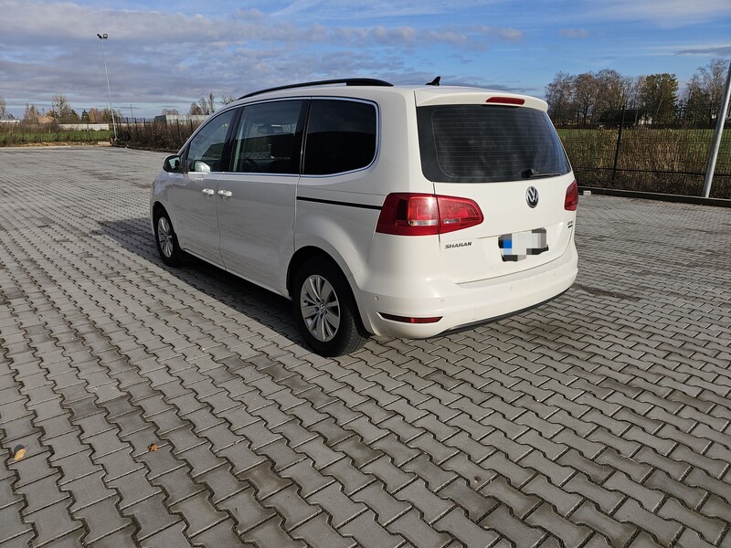 Фотография 5 - Volkswagen Sharan 2011 г Минивэн