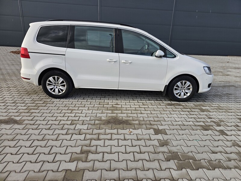 Фотография 2 - Volkswagen Sharan 2011 г Минивэн