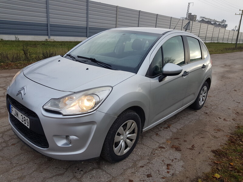 Photo 1 - Citroen C3 2011 y Hatchback