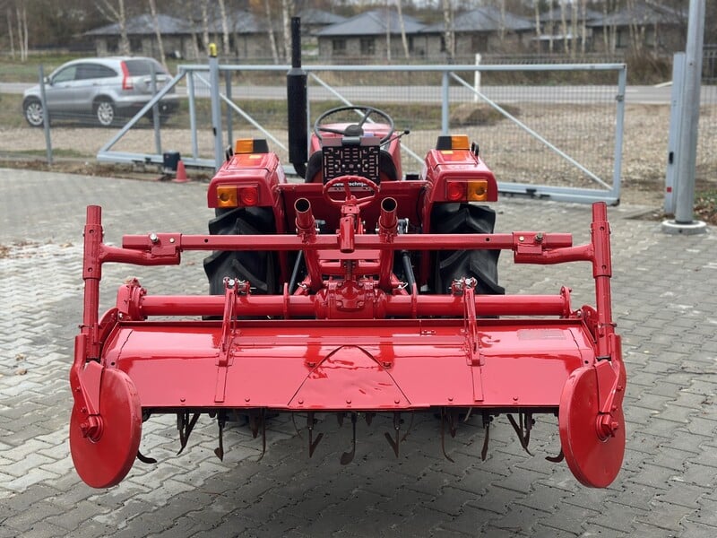 Photo 8 - Shibaura SD-2003 (2wd) 1979 y Tractor