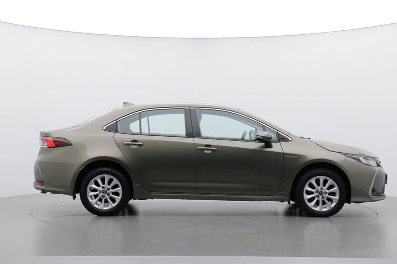 Photo 16 - Toyota Corolla 2019 y Sedan