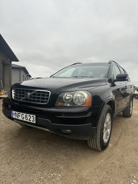 Volvo XC90 2006 y Off-road / Crossover