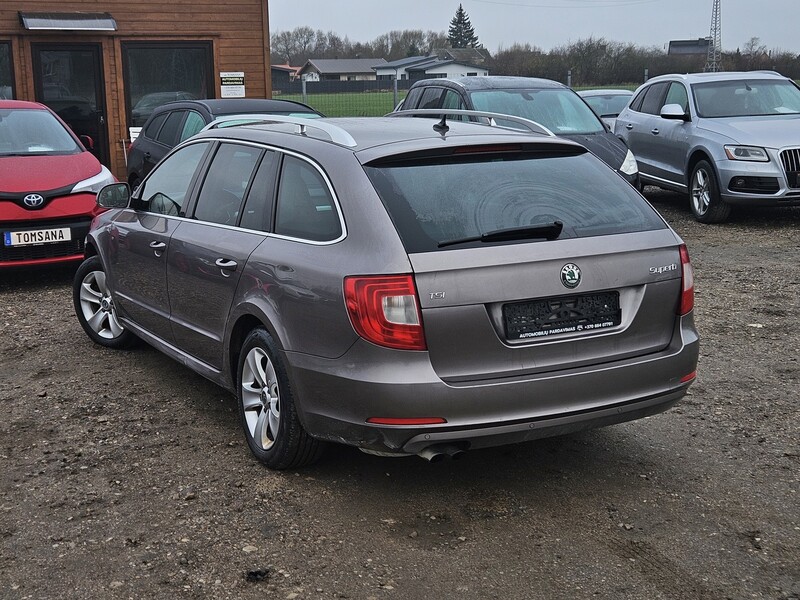 Nuotrauka 6 - Skoda Superb 2011 m Universalas