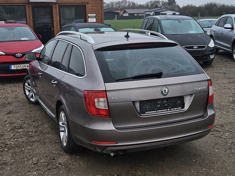 Nuotrauka 7 - Skoda Superb 2011 m Universalas