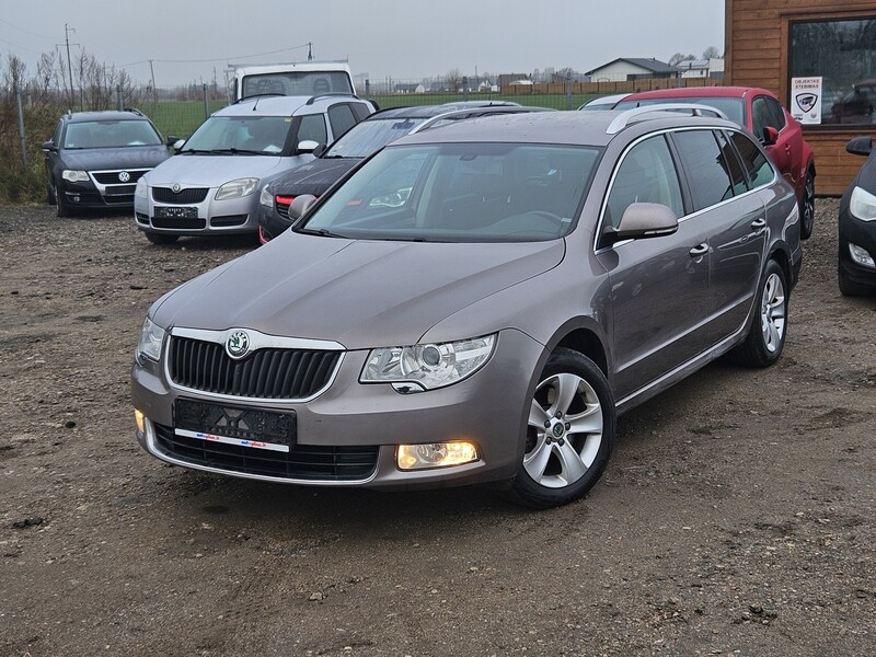 Nuotrauka 4 - Skoda Superb 2011 m Universalas