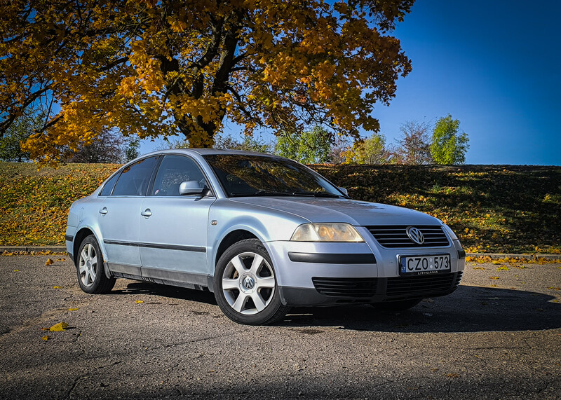 Nuotrauka 1 - Volkswagen Passat 2001 m Sedanas