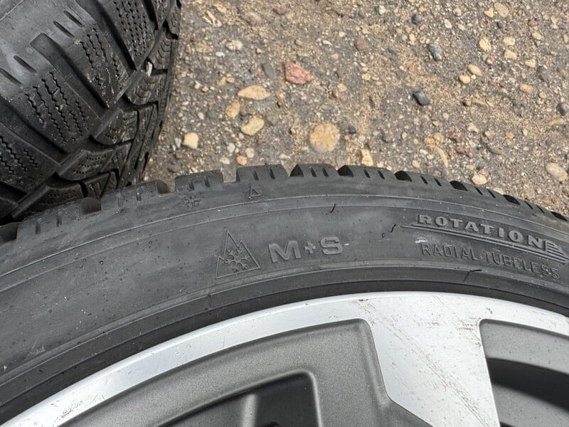 Nuotrauka 9 - Dunlop Siunciam, 5+8mm R18 žieminės padangos lengviesiems