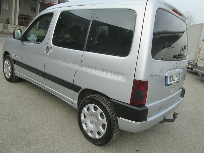 Фотография 6 - Peugeot Partner 2006 г Минивэн