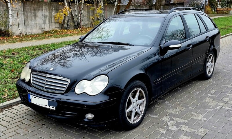 Mercedes-Benz C 270 2004 y Wagon