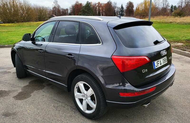 Photo 3 - Audi Q5 2010 y Off-road / Crossover