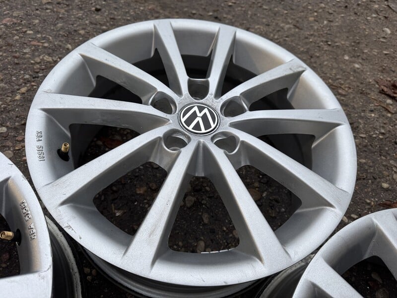 Photo 4 - Volkswagen Siunciam, 6.5J ET35 light alloy R16 rims