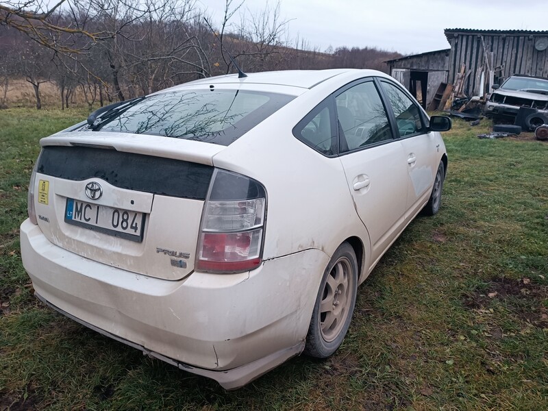 Nuotrauka 3 - Toyota Prius 2005 m Hečbekas