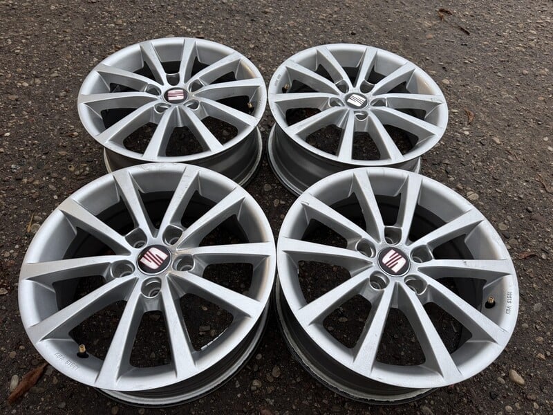 Photo 1 - Seat Siunciam, 6.5J ET35 light alloy R16 rims