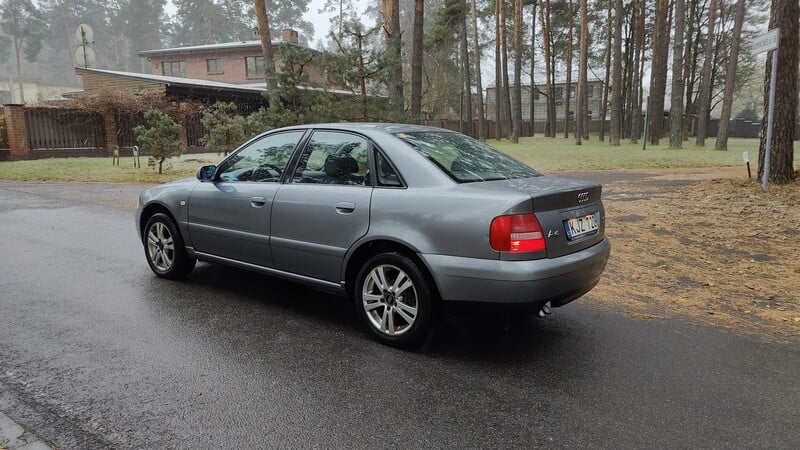 Photo 3 - Audi A4 2000 y Sedan