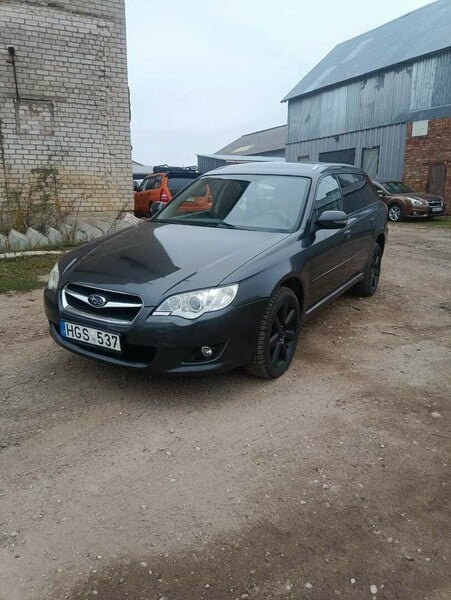 Subaru Legacy 2008 y Off-road / Crossover