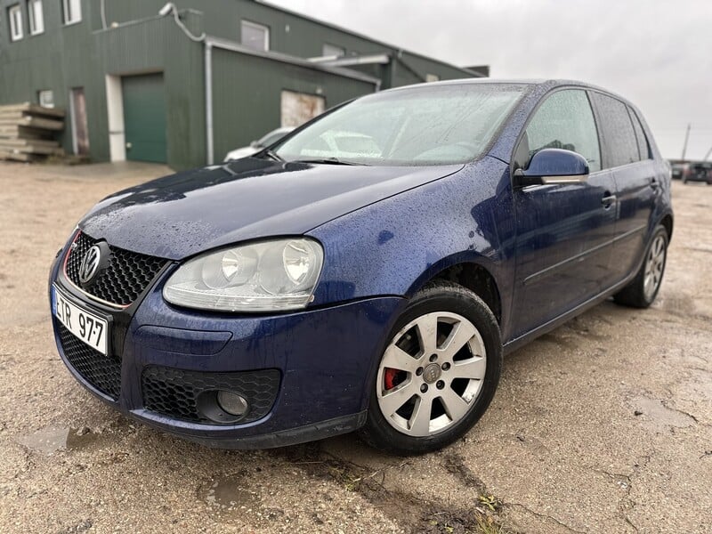 Volkswagen Golf 2005 m Hečbekas