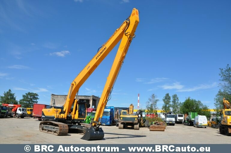 Photo 2 - Hyundai R300LC-9A L/R 2015 y Crawler Excavators