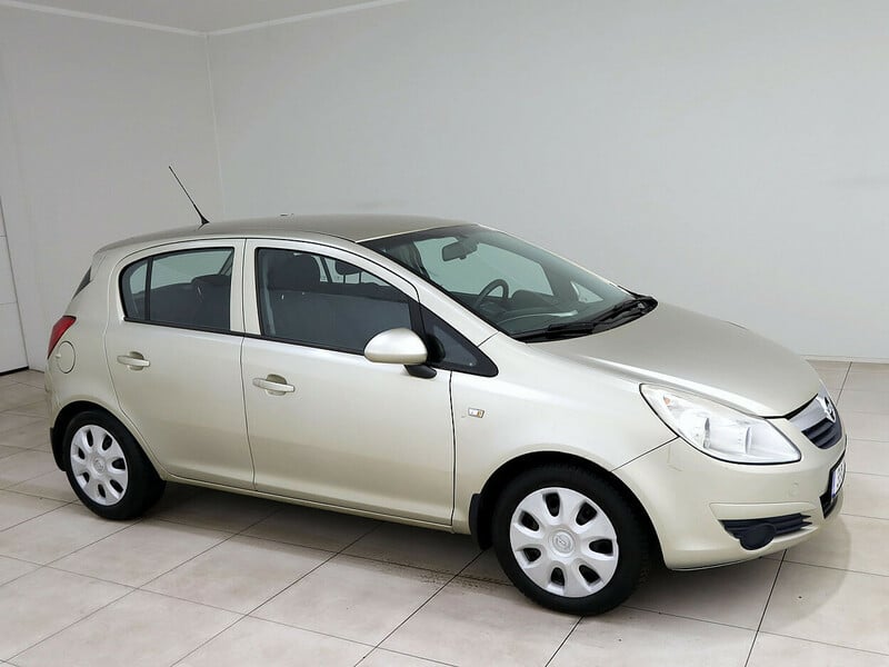 Opel Corsa 2008 m Hečbekas