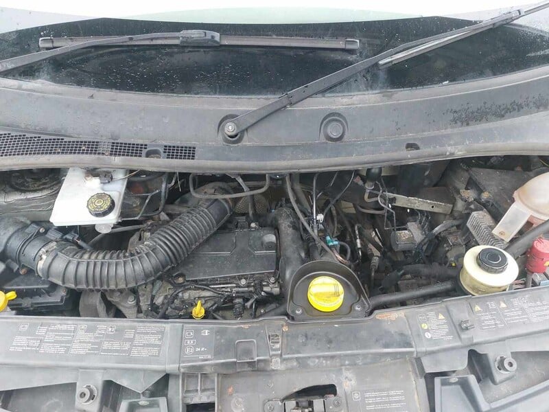 Photo 3 - Renault Master 2013 y parts