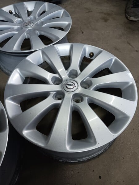 Opel light alloy R17 rims